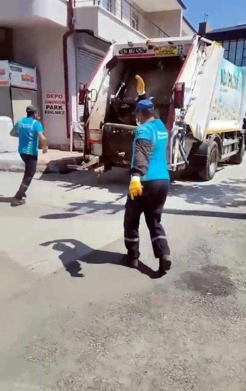 Bayram günü yürekleri ısıtan görüntü