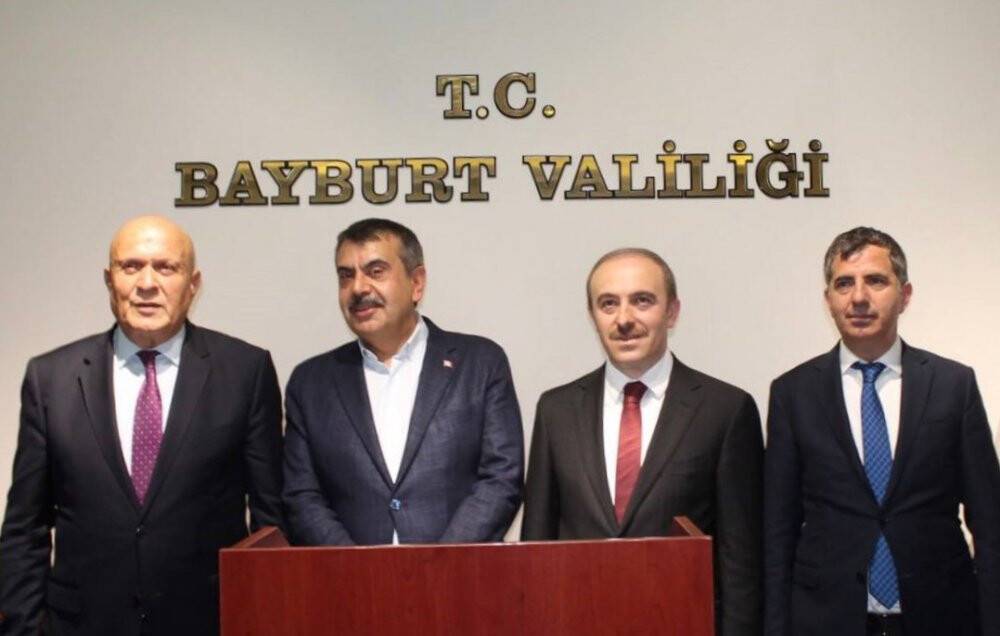 Milli Eğitim Bakanı Tekin Bayburt’ta