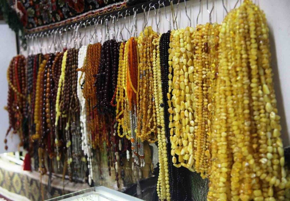 Konya'daki Tespihçiler Kahvesi'nde hem sohbet hem de ticaret var