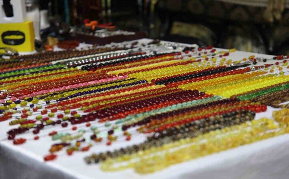 Konya'daki Tespihçiler Kahvesi'nde hem sohbet hem de ticaret var