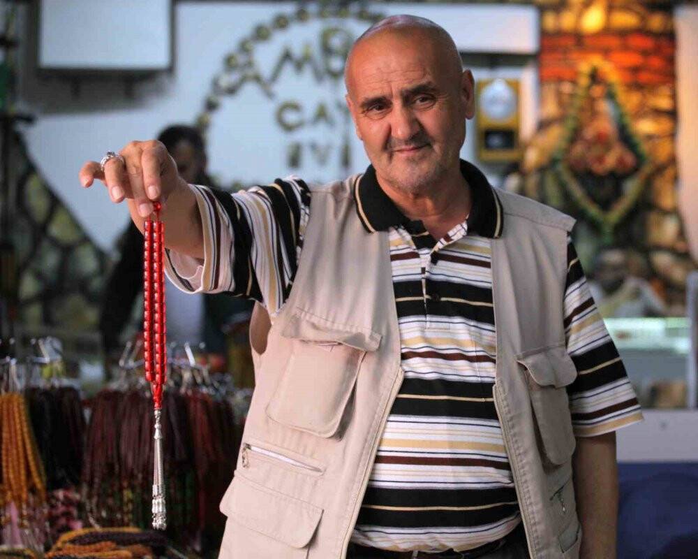 Konya'daki Tespihçiler Kahvesi'nde hem sohbet hem de ticaret var