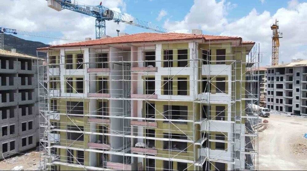 Bakan Özhaseki: “Deprem bölgesinde durup dinlenmek için vaktimiz yok”