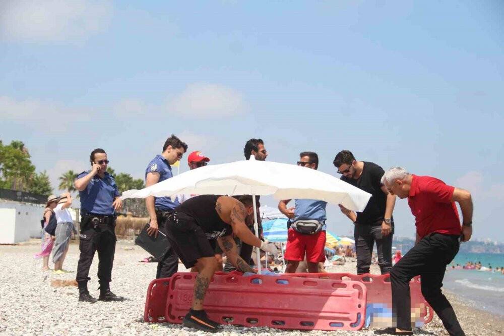 Kuzeni gözlerinin önünde boğularak hayatını kaybetti