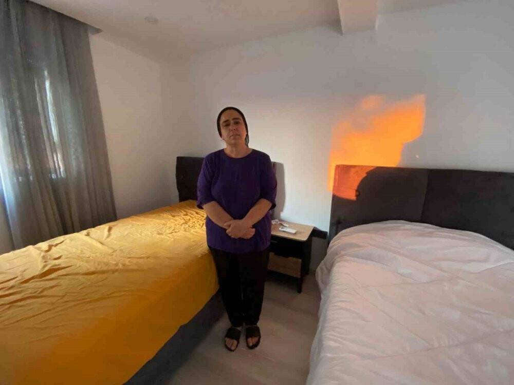 2 çocuk annesi kadın, sabaha karşı evine yapılan pompalı tüfekli saldırıda dehşeti yaşadı