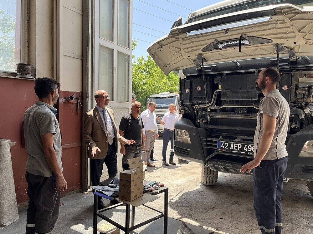 Başkan Pekyatırmacı’dan belediye personeline ziyaret