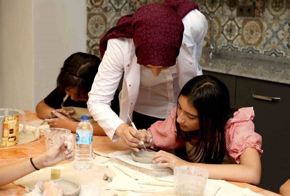 Konya Karatay Kültür ve Sanat Akademisi’nde eğitimler başladı