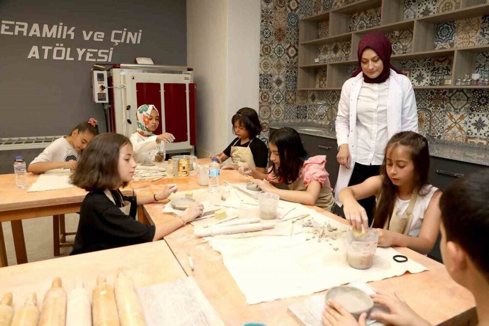 Konya Karatay Kültür ve Sanat Akademisi’nde eğitimler başladı