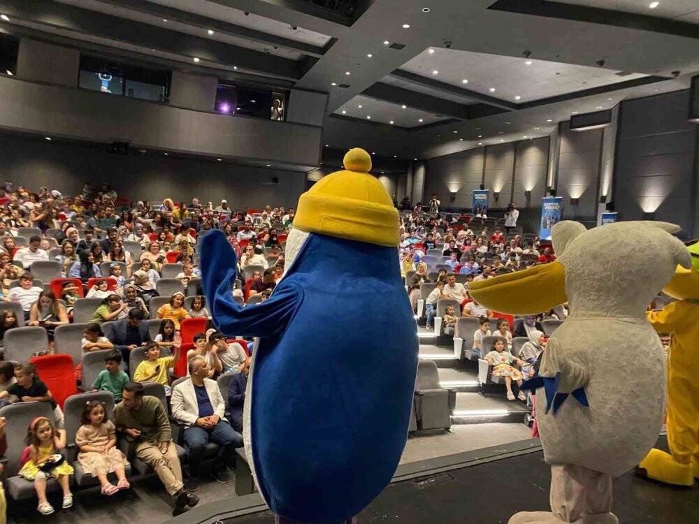 Kaptan Pengu, 3’üncü bölümüyle vizyonda