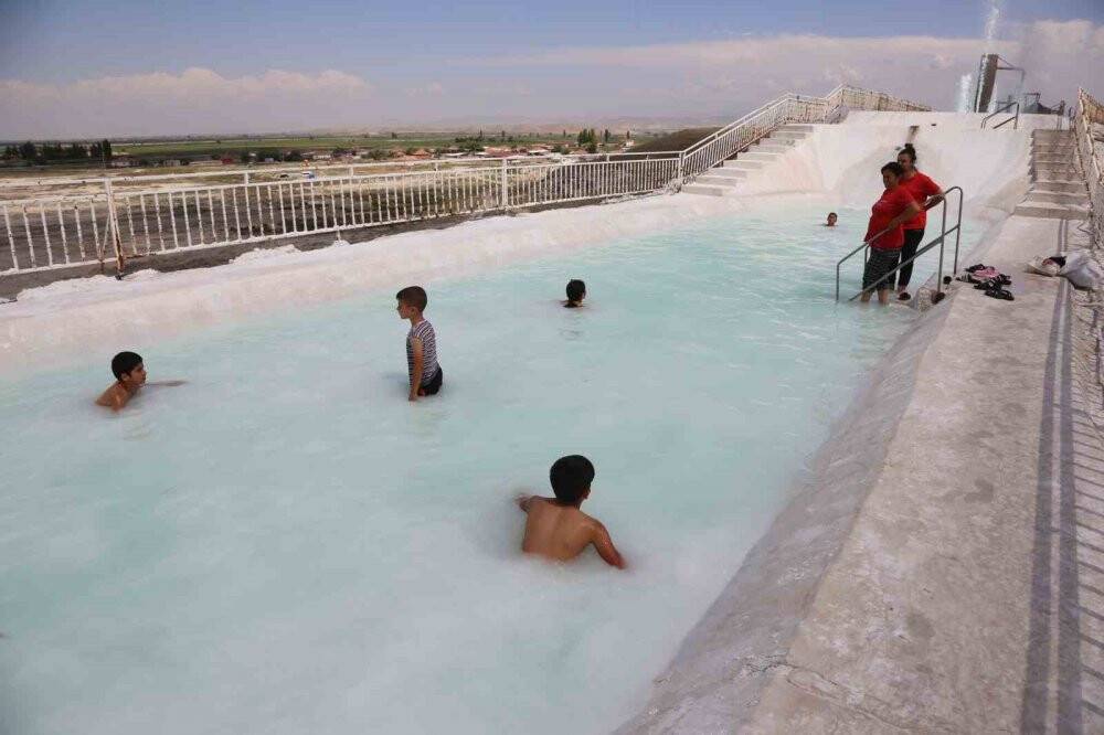 Ereğli’deki termal havuzlardan bayanlara özel hizmet