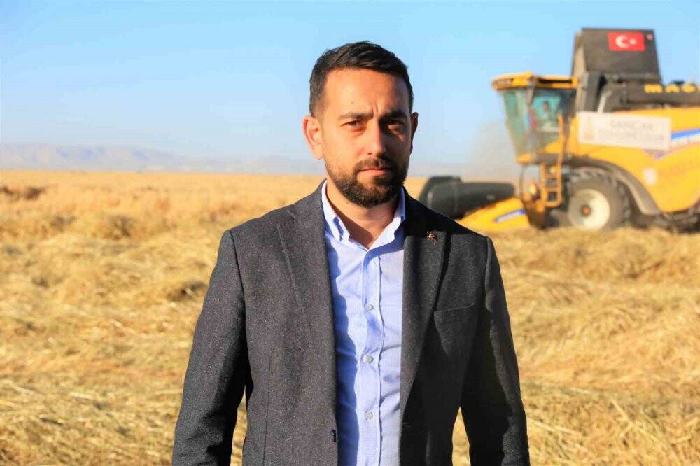 Tahıl ambarı Konya Ovasında arpa hasadı başladı: "Çiftçi verimden çok memnun"