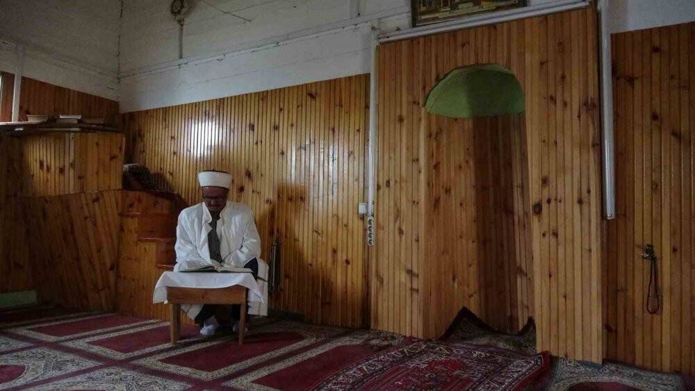 Köylüler tarafından yapıldı, 118 yıldır ibadete devam ediliyor