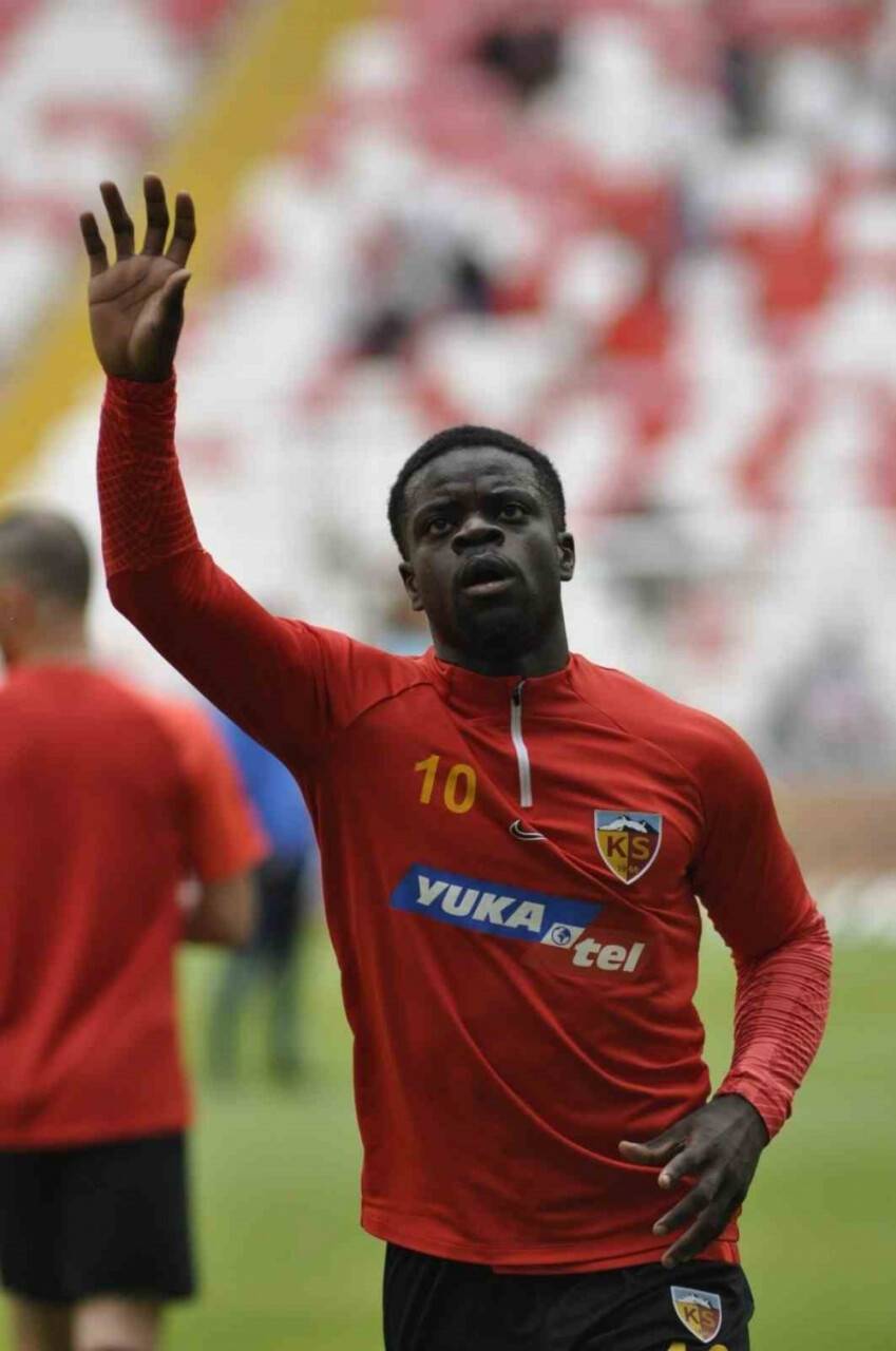 Olivier Kemen kampa 11 Temmuz’da katılacak