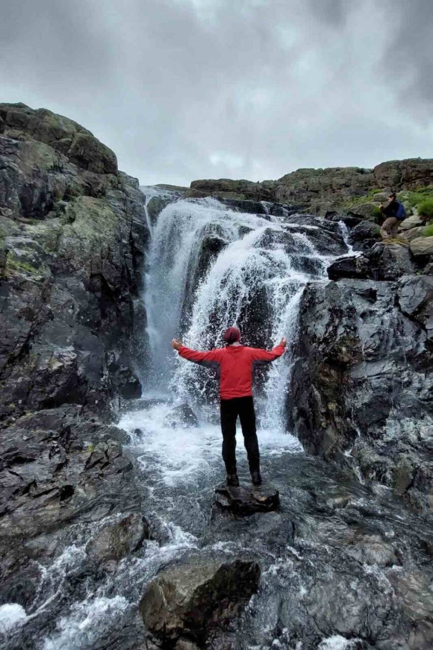 Artabel Gölleri 85 dağcıya aynı günde 4 mevsimi yaşattı