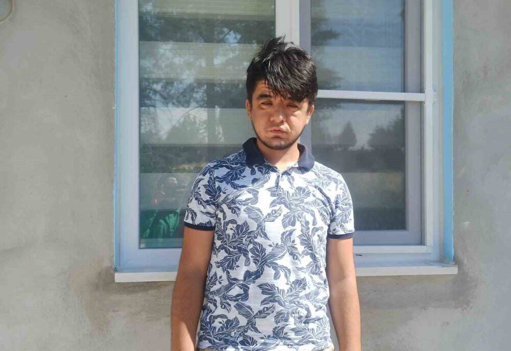 Gerçekte 20 yaşında, 40 yaşında gibi gösteriyor