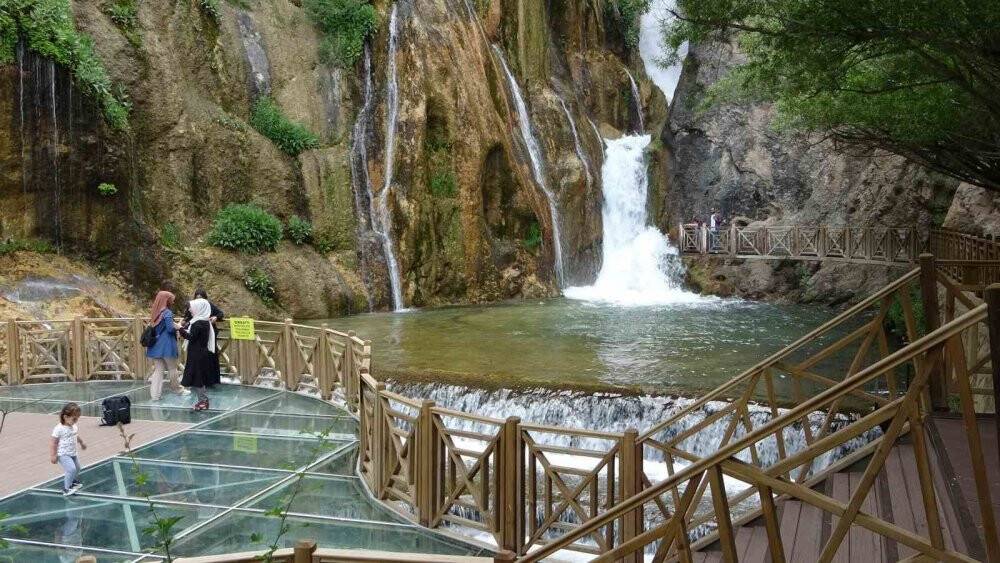 Günpınar Şelalesi’ne ziyaretçi akını