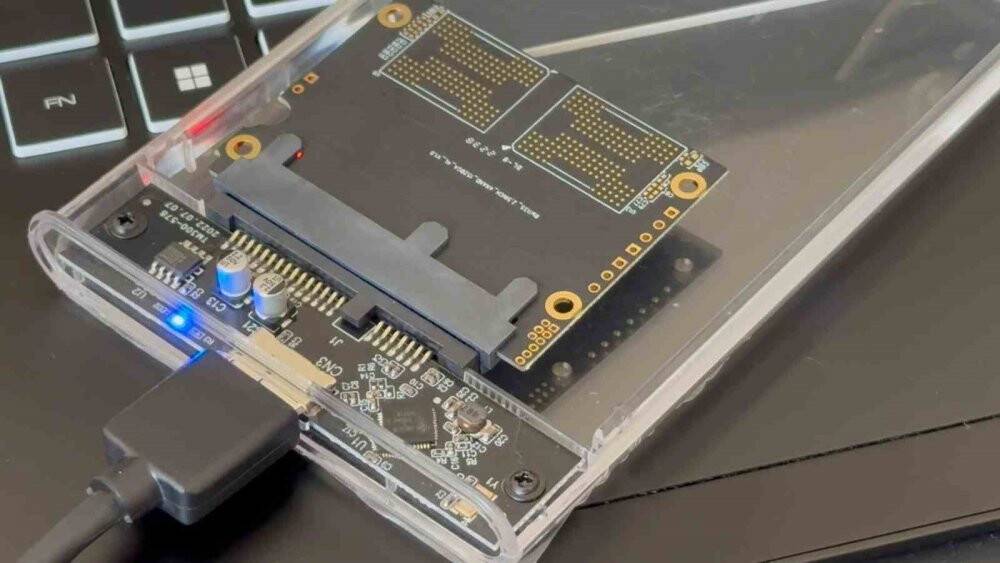 İnternetten adlığı 2 terabaytlık SSD, 100 gigabayt çıktı