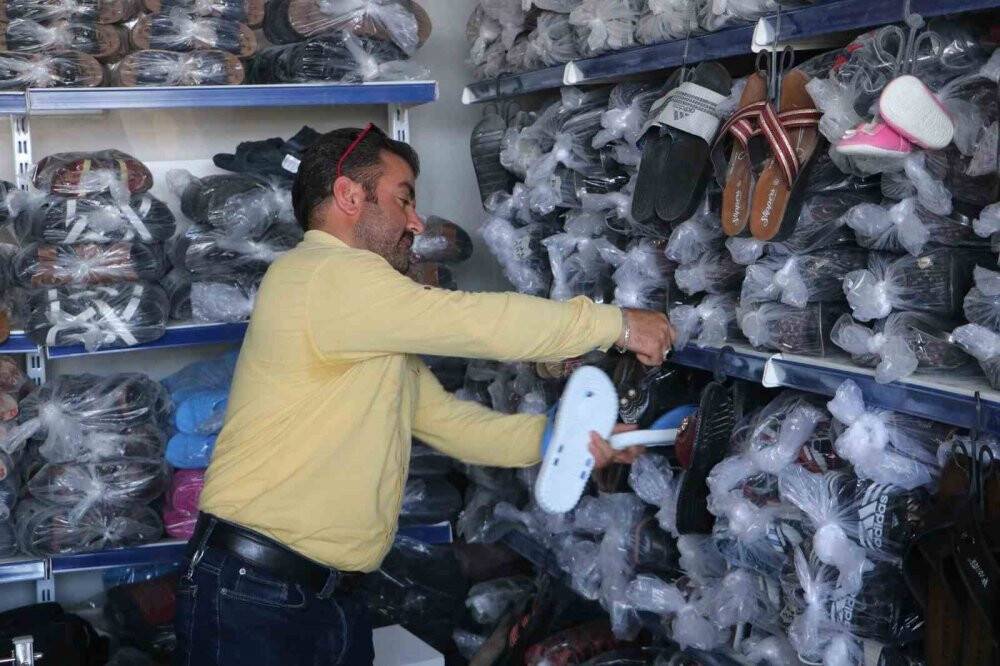 25 milyon TL’lik kaybı onu yıldırmadı, deprem bölgesinde tekrar çalışmaya başladı