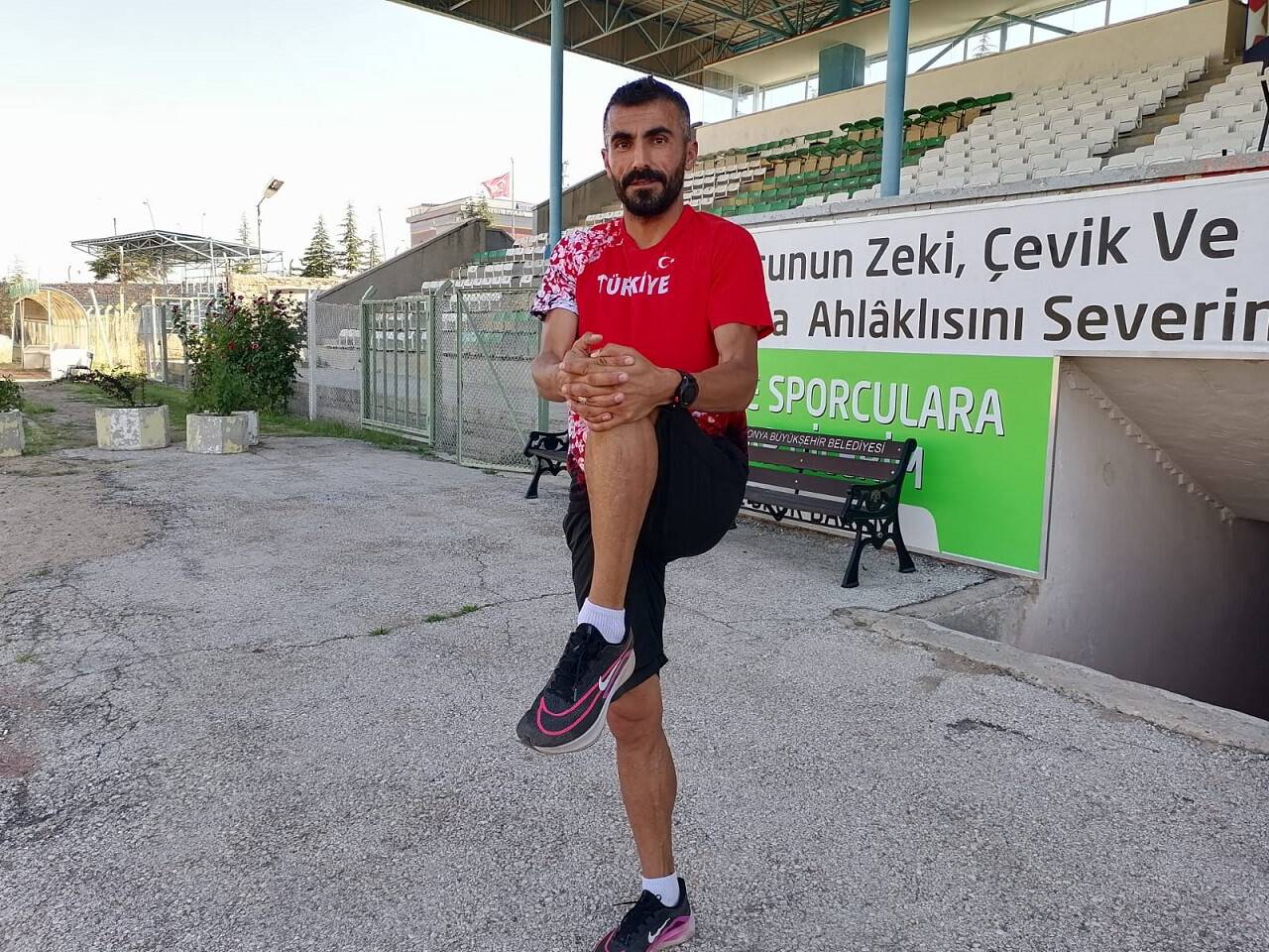 aa-20230713-31668263-31668261-ailesinin-engellemelerine-ragmen-sporu-birakmayan-milli-atlet-89-kez-milli-forma-giydi.jpg