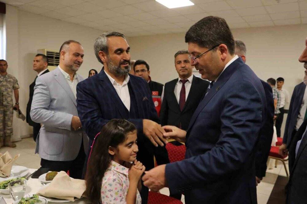 Adalet Bakanı Tunç, cezaevlerindeki FETÖ'cü sayısını açıkladı