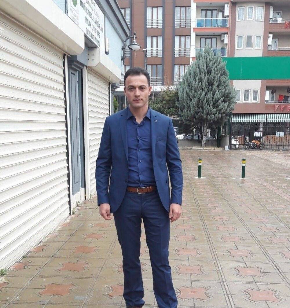 Giresun’da karşı şeride geçen otomobil minibüsle çarpıştı: 1 ölü, 10 yaralı