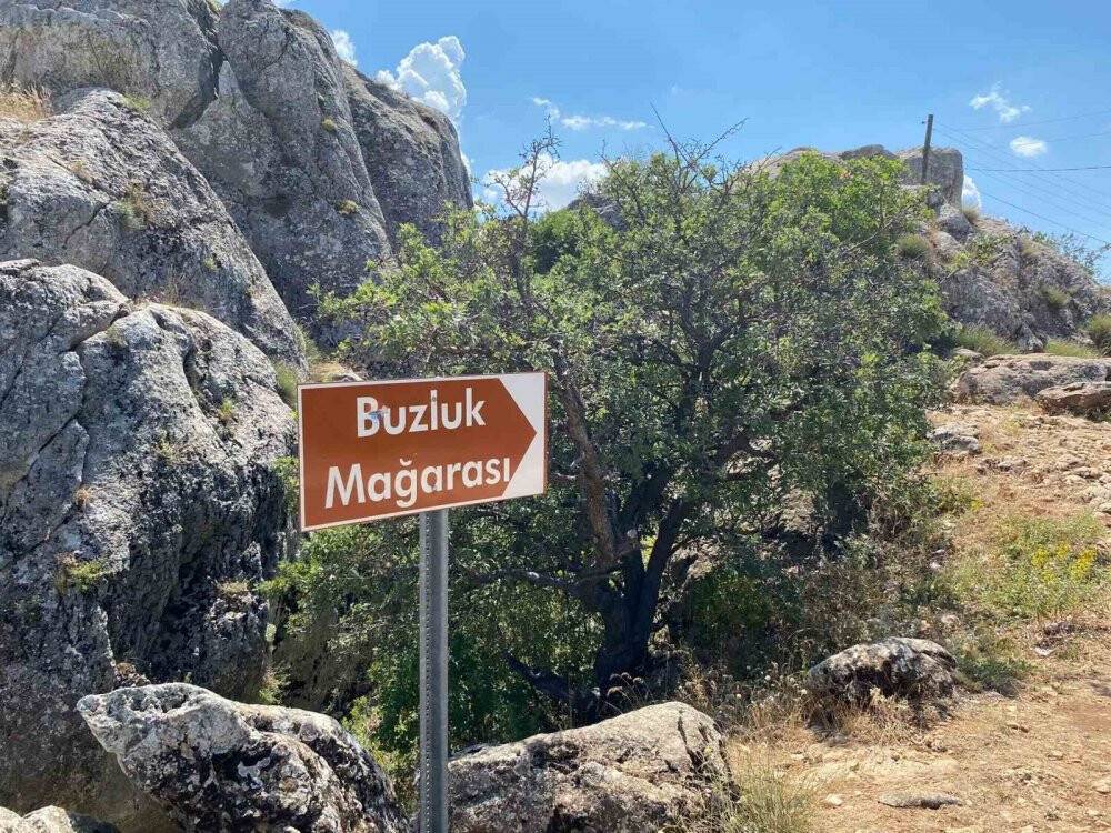 Sıcaklık rekoru kırılırken, bu mağaradaki soğukluğa 5 dakika dayanılmıyor