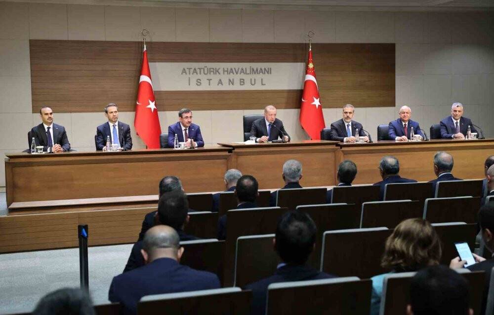 Cumhurbaşkanı Erdoğan: "Putin’in bu insani köprünün devamını istediğine inanıyorum"