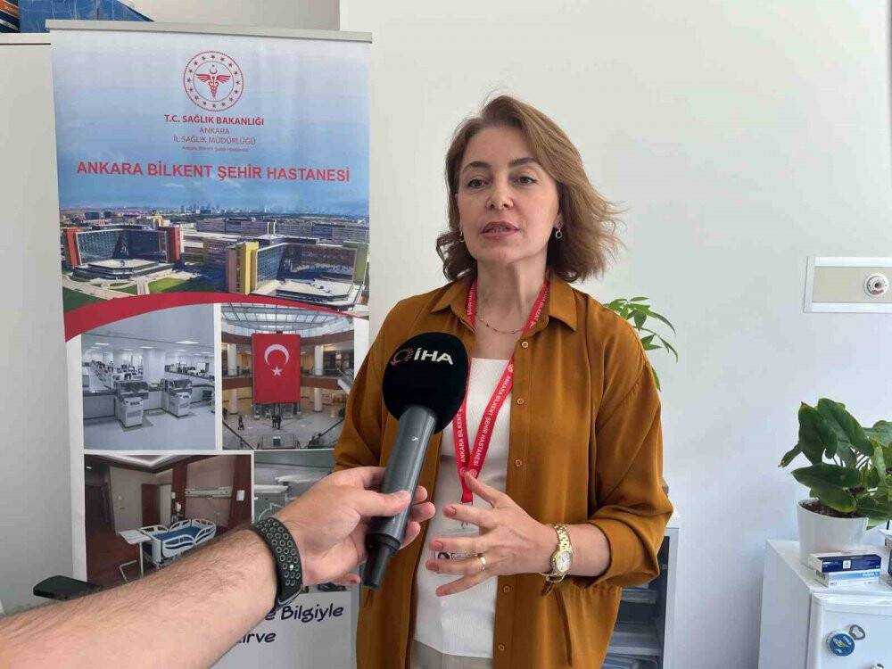 “Güneş ışınlarına maruz kalmak deri kanserlerinin gelişimini tetikliyor”