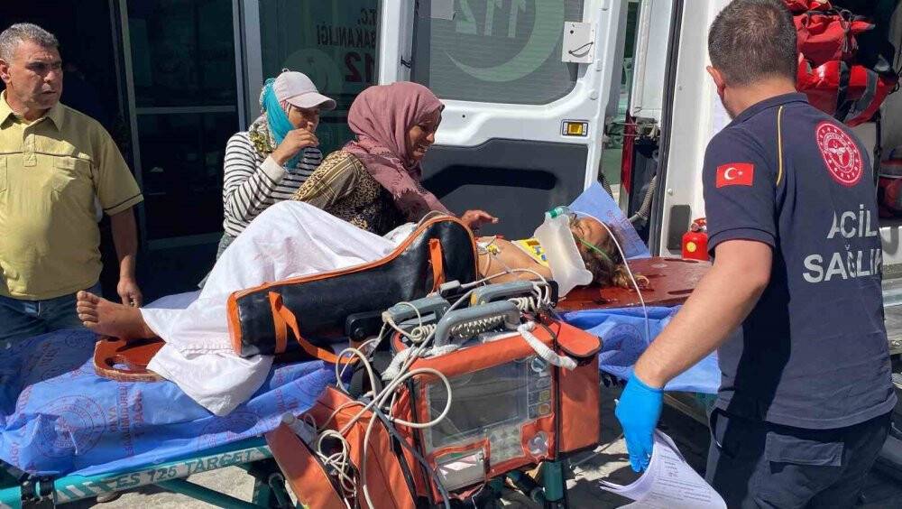 Konya'da otomobilin çarptığı çocuk ağır yaralandı
