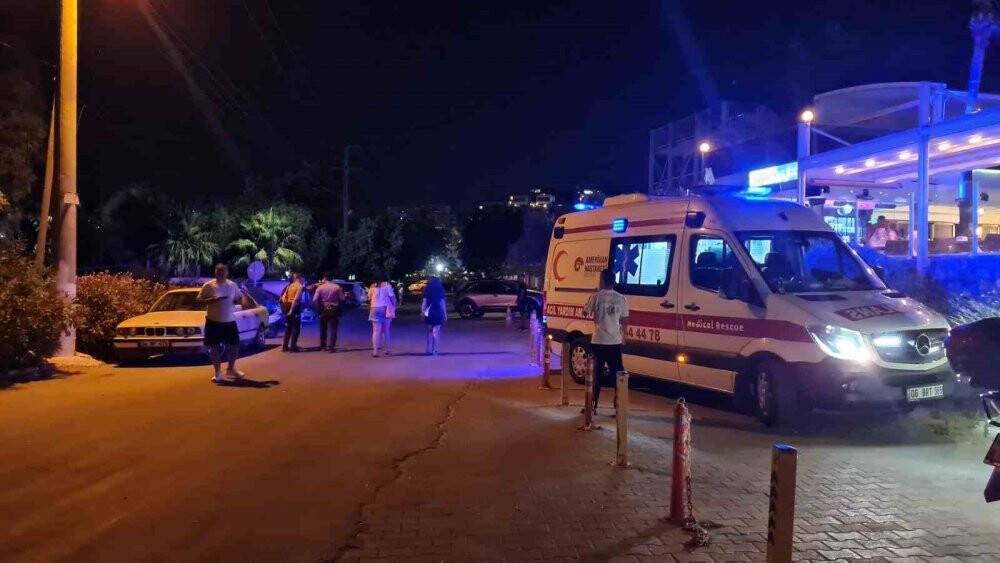 Otomobilinde cesetle karşılaştı, hayatının şokunu yaşadı