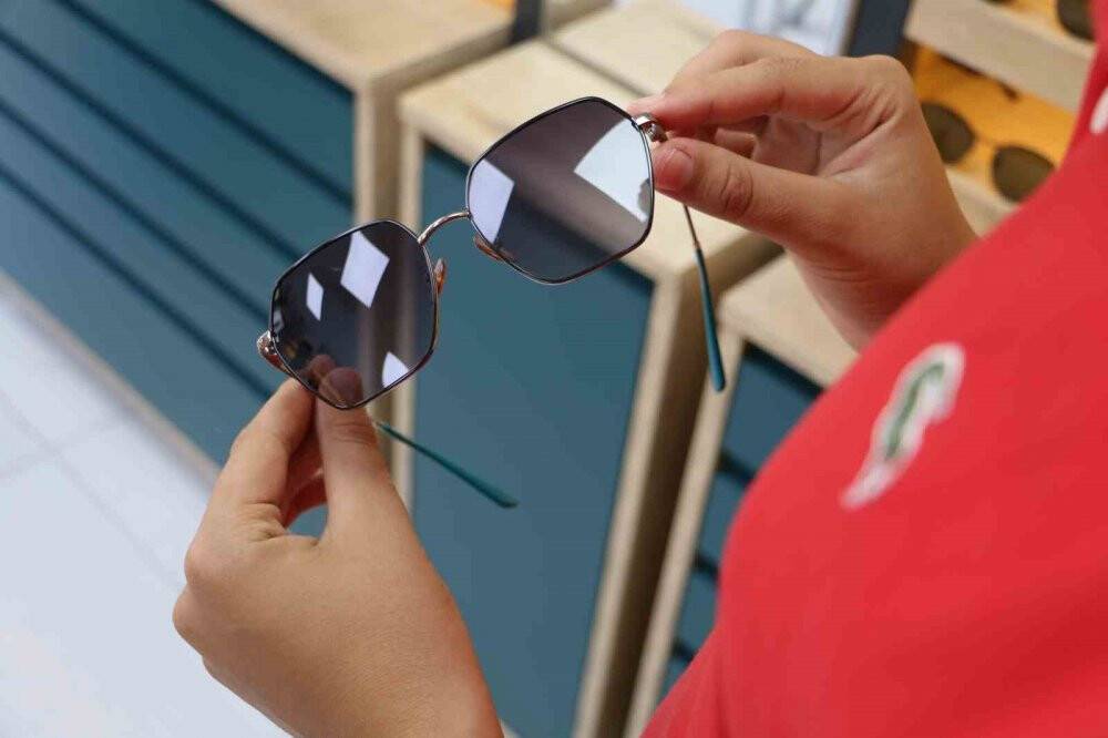 Sahte güneş gözlüğü uyarısı