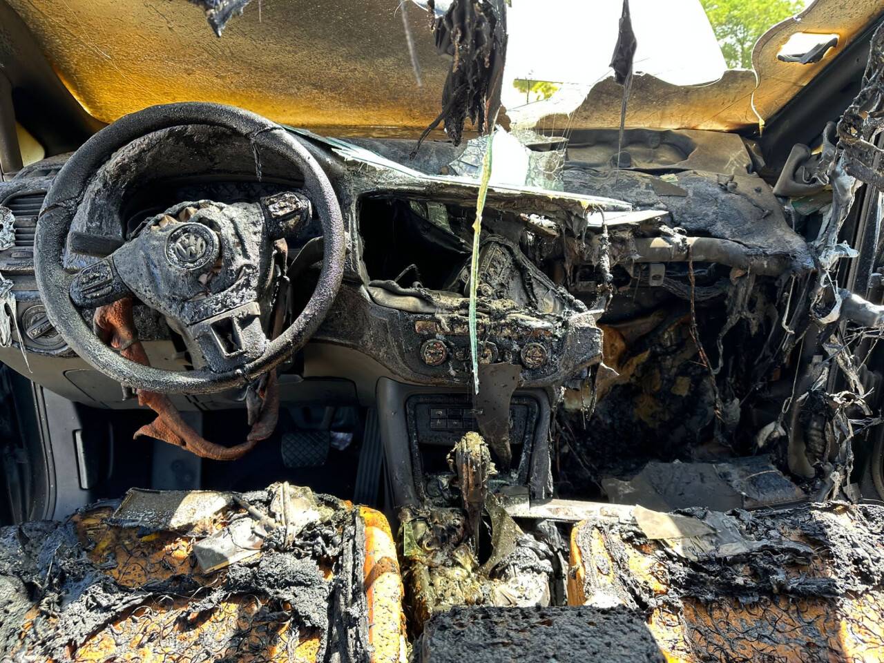 aa-20230720-31724800-31724796-konyada-otomobilde-cikan-yangin-sonduruldu-2.jpg