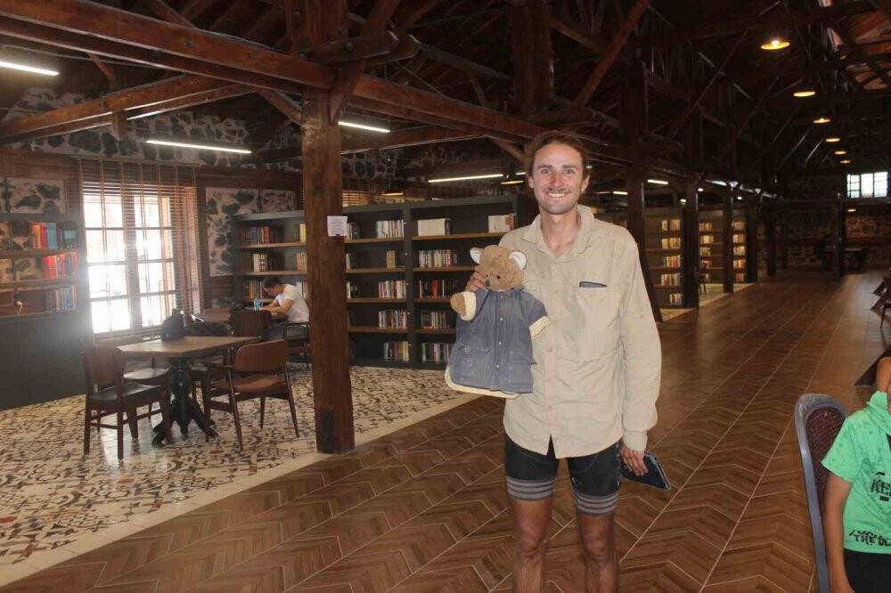 Bisikletle dünya turuna çıktı, Konya’da mola verdi