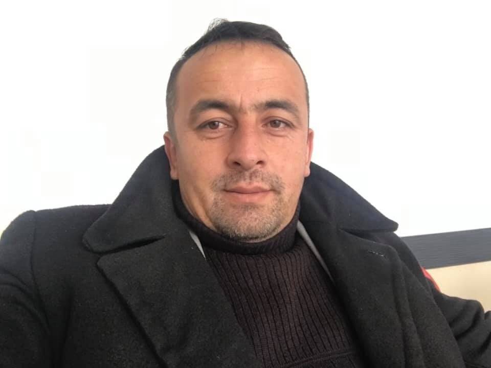 Köy muhtarı arkadaşını tüfekle vurarak öldürdü