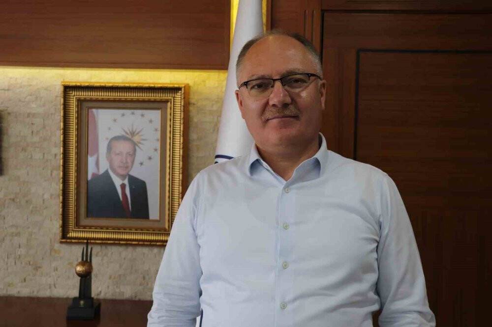 Yüksek Hızlı Tren ile Sivas’a insan akını yaşandı! Karamollaollaoğlu'nun sözleri akla geldi