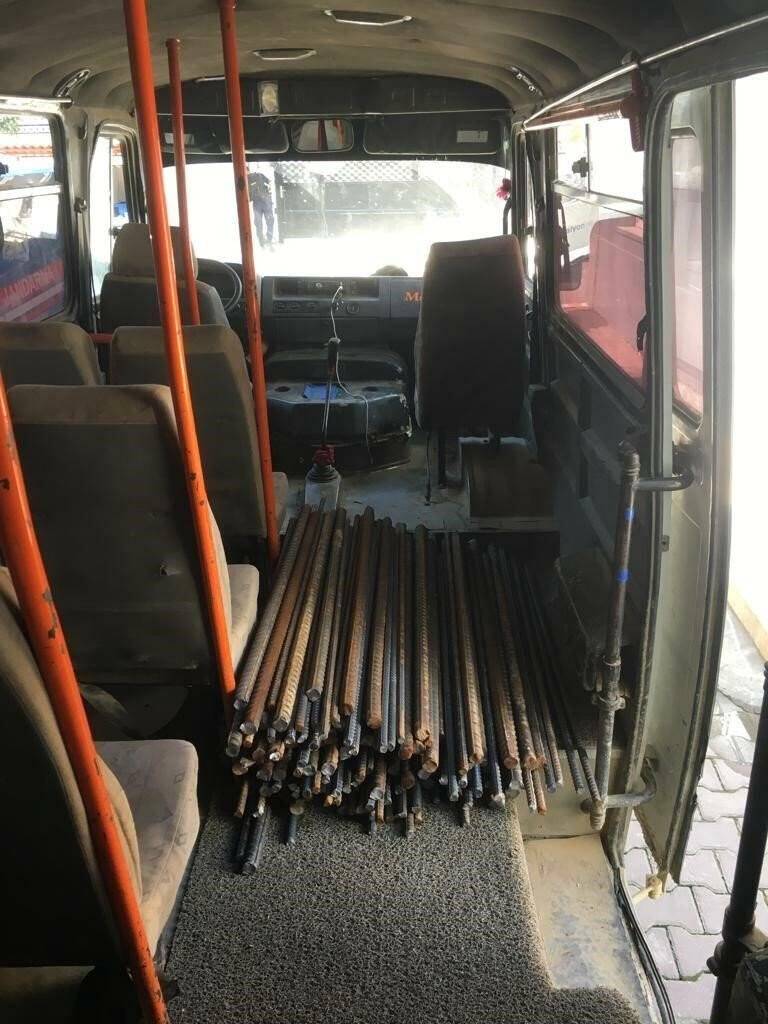 Demir hırsızları yakayı ele verdi