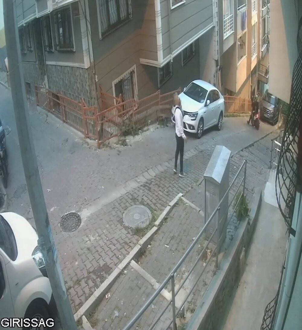 Kapkaççılar çıkmaz sokağa girince şoke oldu