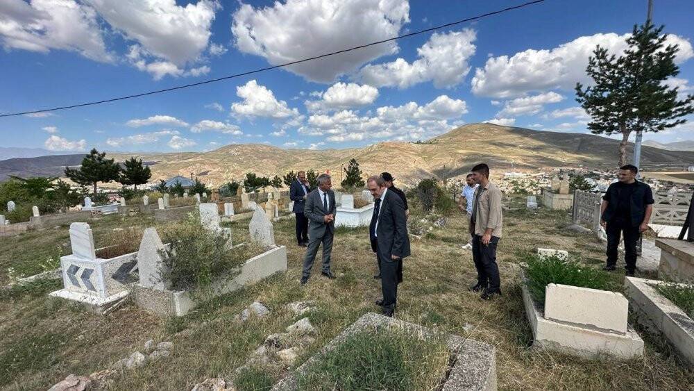 Türbelerde restorasyon çalışmaları tamamlandı