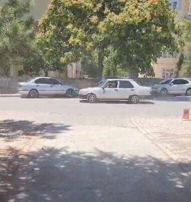 Konya’da trafiğe açık sokakta drift terörü kamerada