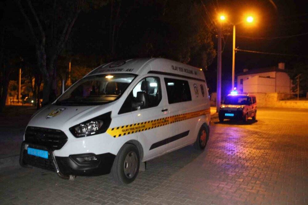 Uykudan uyandırıldı, evinin kapısında öldürüldü