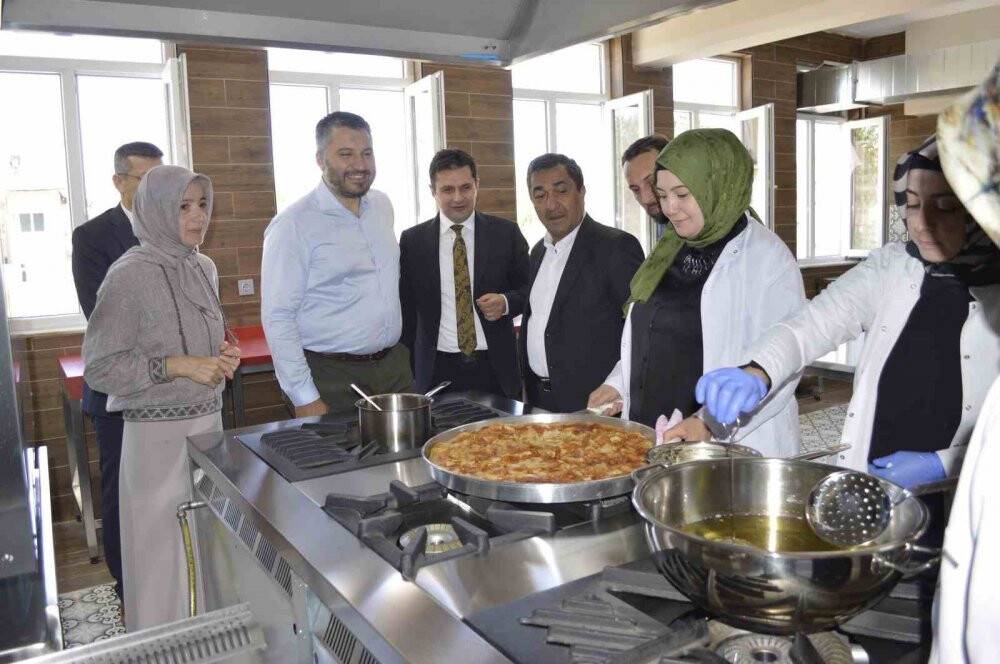 Bakan Yardımcısı İnan, bölgesel kalkınma için DAP’ta