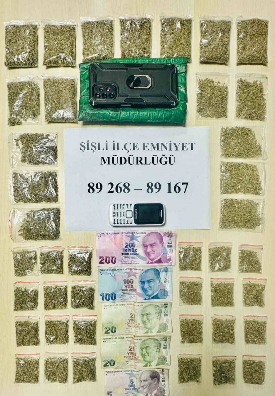 Uyuşturucu kuryesi yakalandı