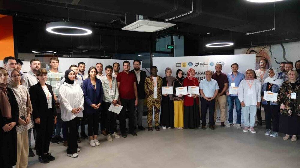 Konya'da okuyan uluslararası öğrencilere yaz okulu