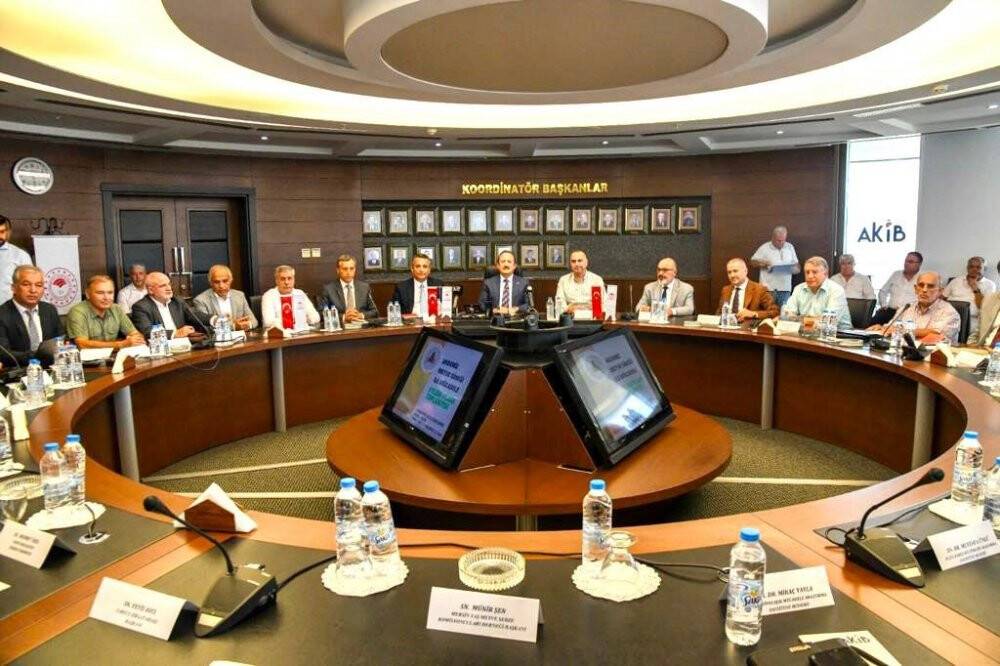 Mersin’de ’Akdeniz meyve sineği ile mücadele eylem planı’ toplantısı yapıldı