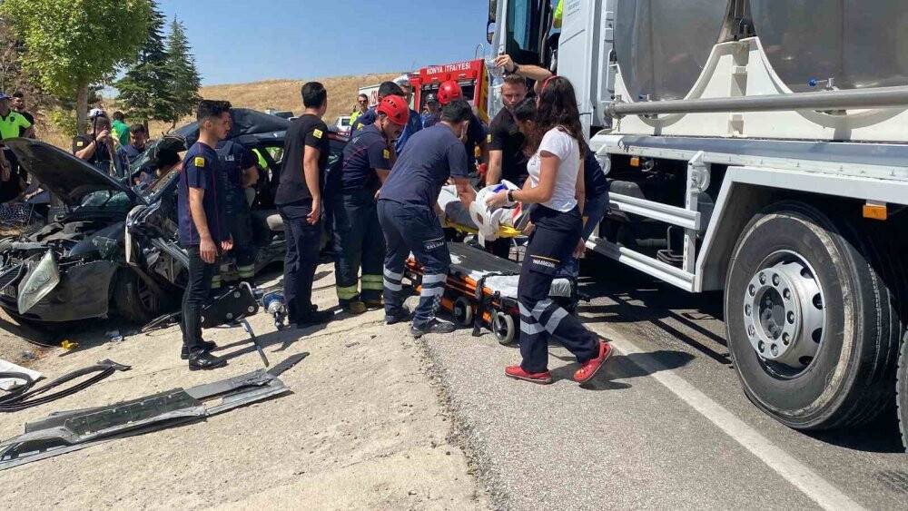 Konya'da cenaze dönüş yolunda kaza: 1 ölü, 3 yaralı