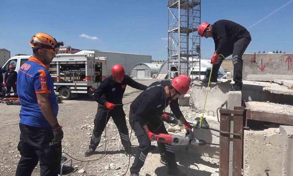 AFAD, 81 ilde belediyeleri afetlere karşı hazırlıyor