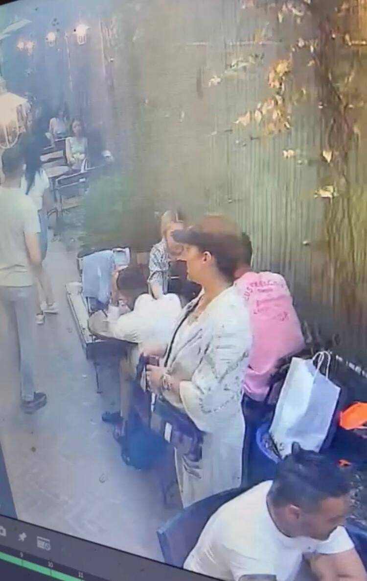 Oyunculara taş çıkaran hırsız : Önce çaldı sonra markette harcadı