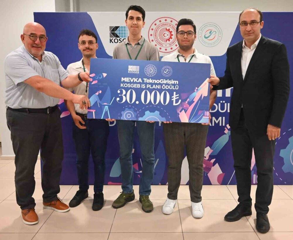 Konya'da projeler yarıştı, kazanan genç girişimciler oldu