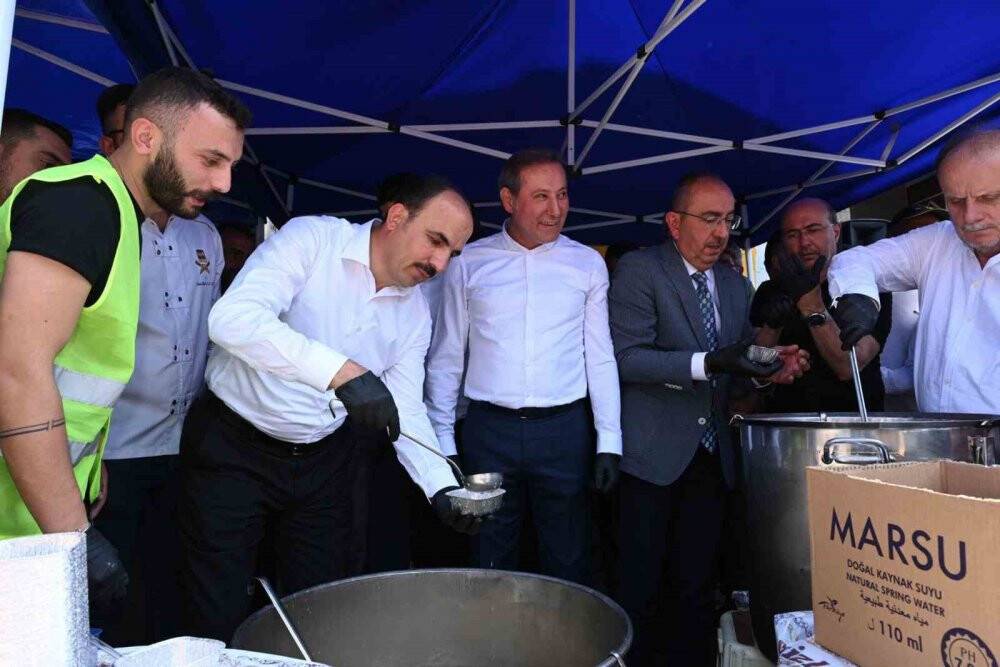 Konya’da 2’inci “Tarihi Bedesten Alışveriş Günleri" büyük coşkuyla başladı