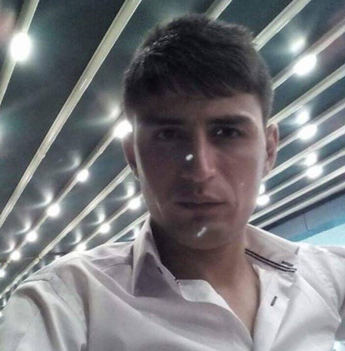 Beyşehir'de gölde batan teknedeki 2 kişi kurtuldu, 1 kişinin cansız bedenine ulaşıldı