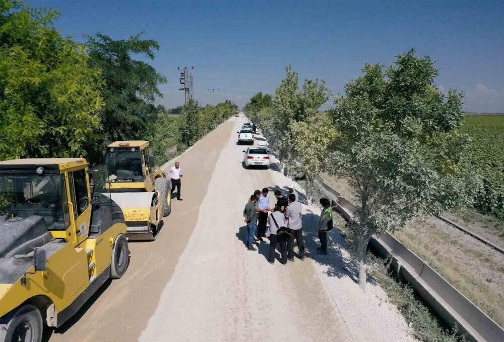 Karatay'da  7,5 kilometrelik asfaltlama çalışması tamamlanmak üzere